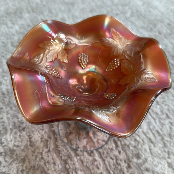 Vintage Fenton Glass Grape Cable Marigold Carnival Glass Compote Ruffled Bowl - Picture 2 of 8